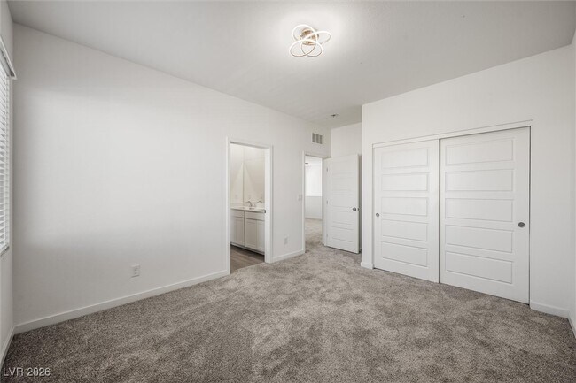 Building Photo - 8327 Aurora Rdg Ave