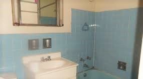 Building Photo - 2411 W Balmoral Ave