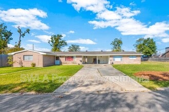 Building Photo - 4212 Heyd Ave