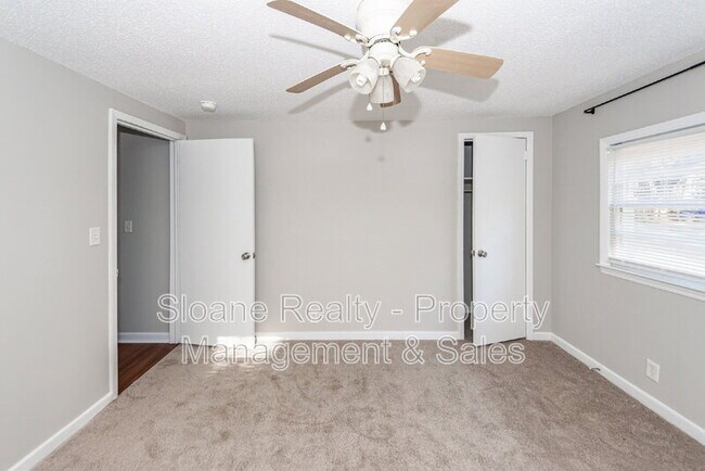 Building Photo - 1520 N Avalon Cir