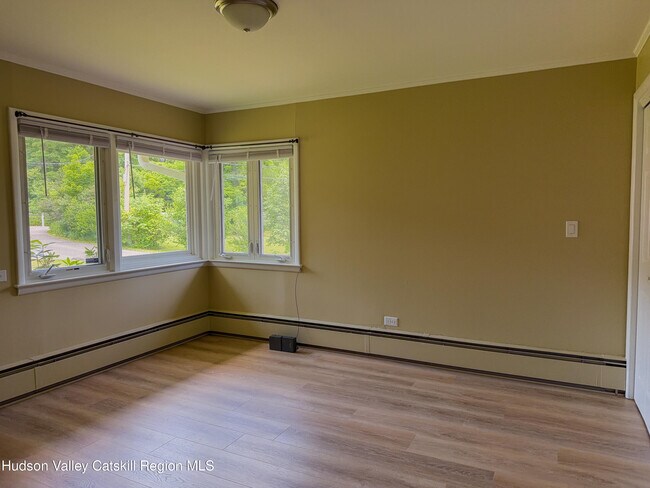 Building Photo - 111 Woodland Ave