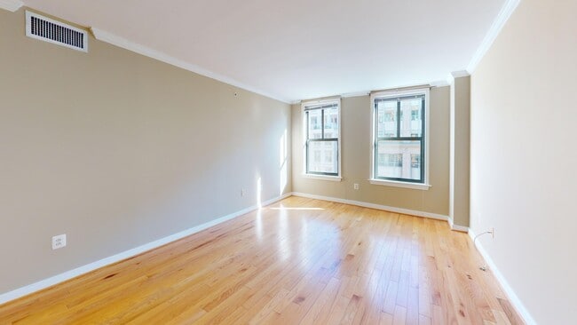 Building Photo - Penn Quarter Spacious One Bedroom W/Private Balcony ALL Amenity Building In Heart of DC!