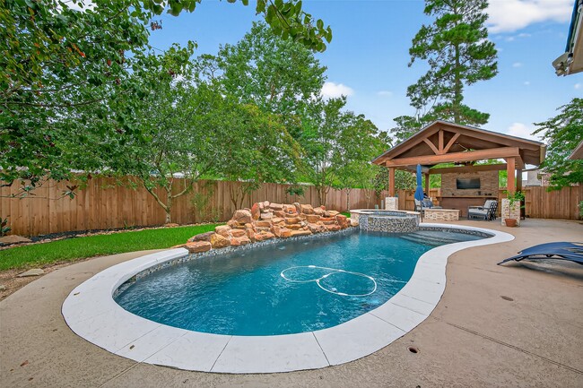 Building Photo - 6854 Adrienne Arbor Dr