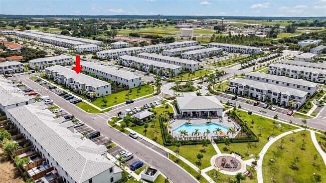 Building Photo - 13250 SW 285th St