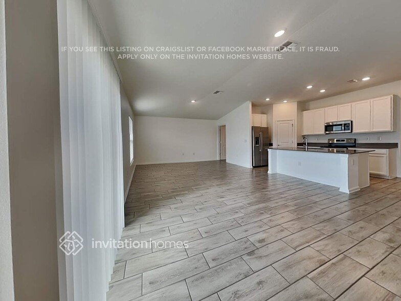 Building Photo - 925 Washington St