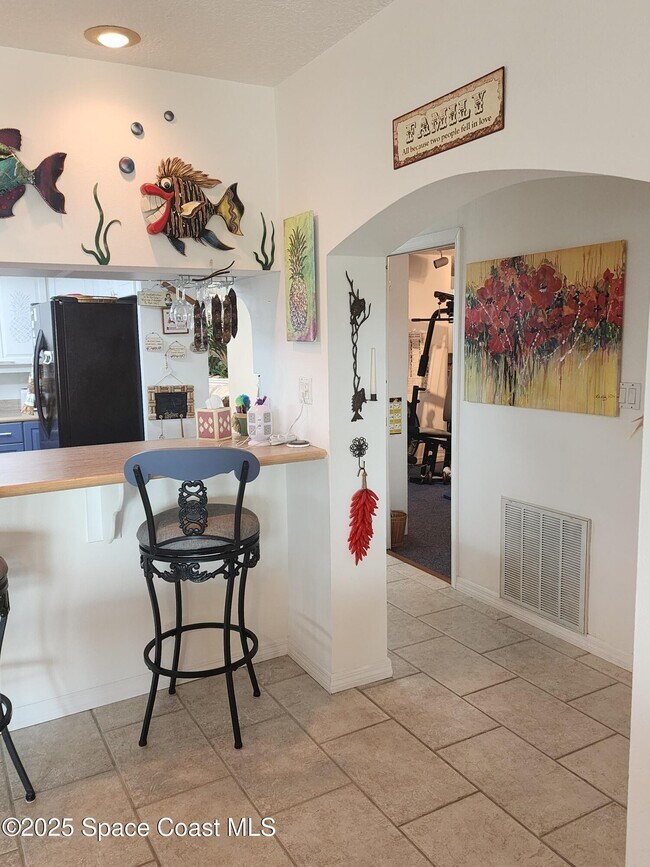 Building Photo - 1755 S Harbor Dr
