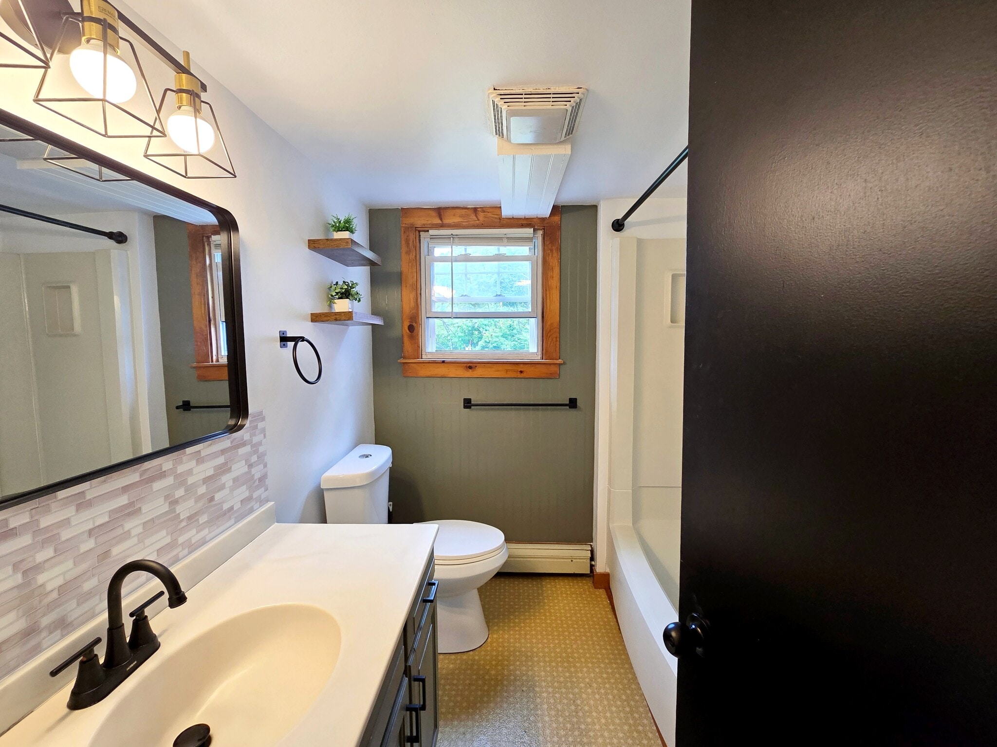 Bathroom - 1 Lyonsville Rd