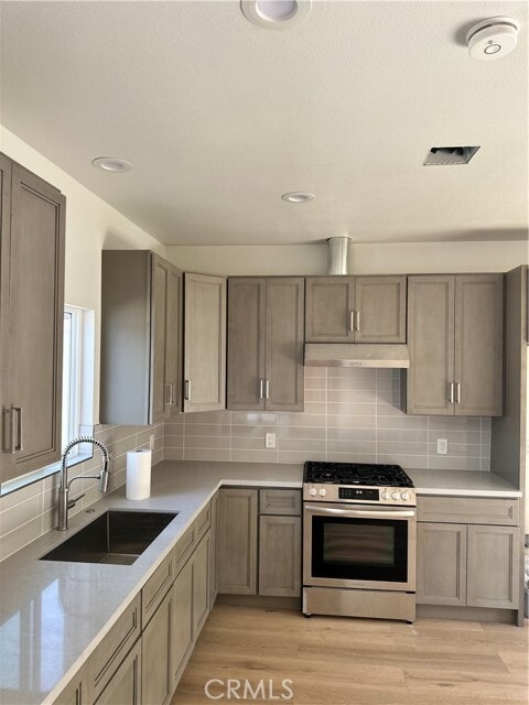 Building Photo - 12645 Jerome Ln