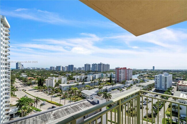 Building Photo - 2080 S Ocean Dr