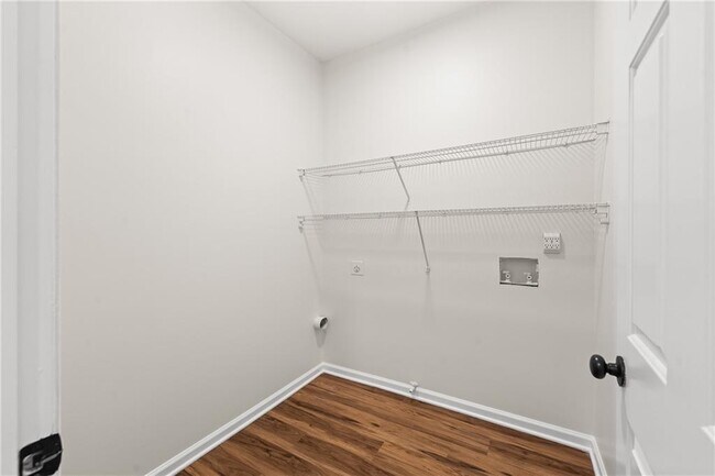 Building Photo - 3736 Castle View Ct