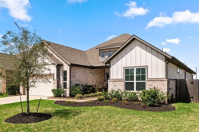 Building Photo - 500 Wild Grv Ln