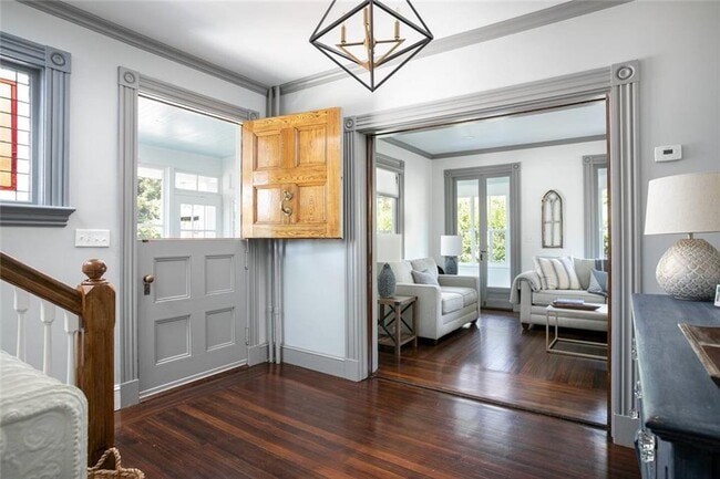 Building Photo - 169 Ruggles Ave