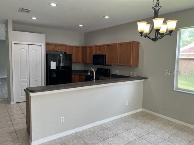 Building Photo - 20119 Nob Oak Ave