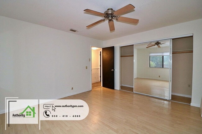 Building Photo - 1232 Hawthorne Ave