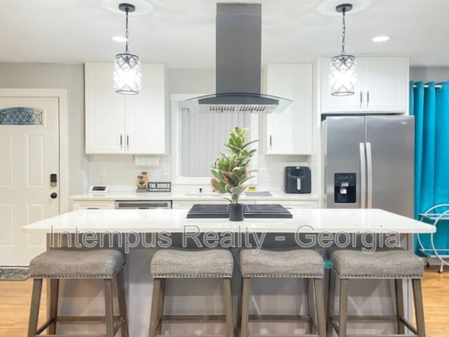 Building Photo - 1771 Dodson Dr SW