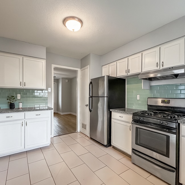 Building Photo - Charming 3-Bed Home in North Ridge Estates Mesquite