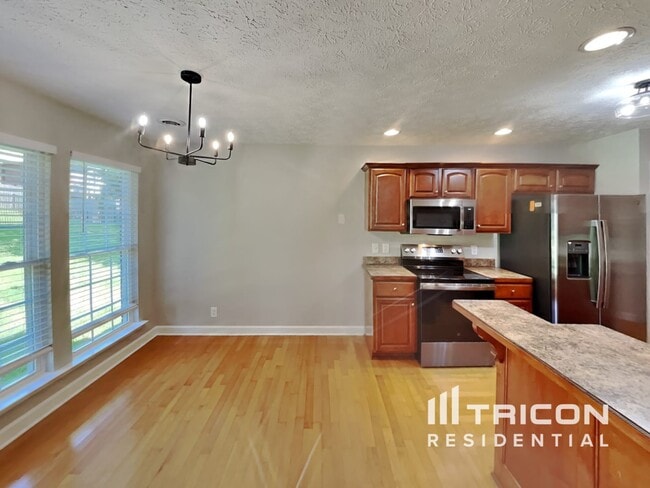 Building Photo - 419 Fieldstone Dr