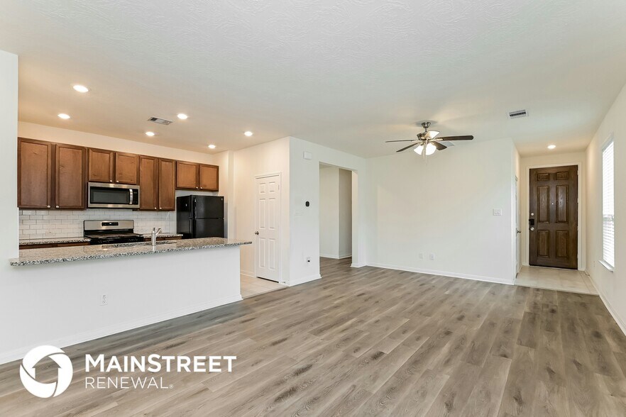 Building Photo - 41655 Sorrel Spring Ln