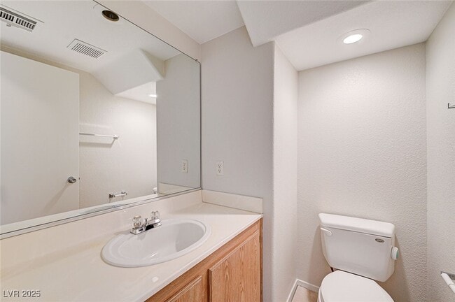 Building Photo - 9559 Belle Reserve St