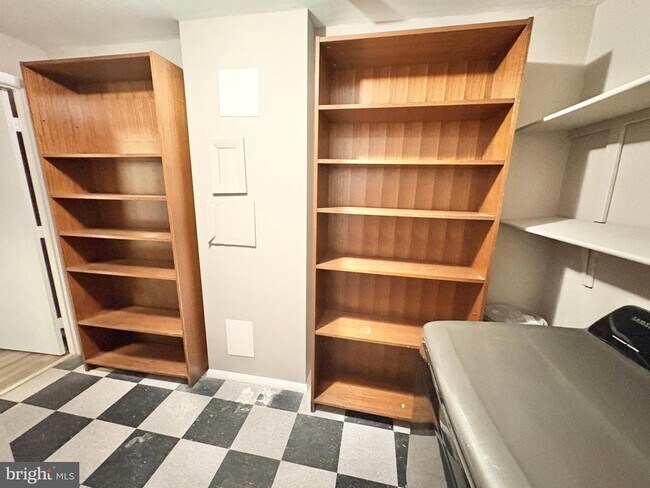 Building Photo - 8263 Burning Forest Ct