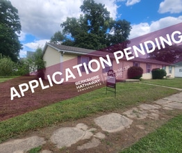 Building Photo - 1528-1530 S 18th St