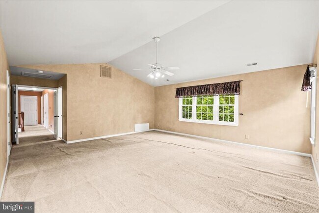 Building Photo - 80 Stonewall Dr