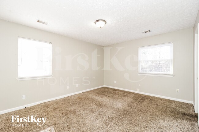 Building Photo - 3560 Sweetgum Ln