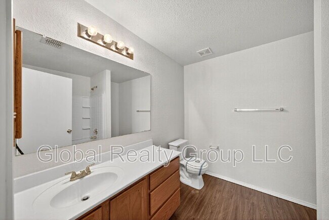 Building Photo - 16610 Retama Crown