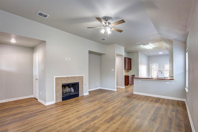 Building Photo - 12125 Tacoma Ridge Dr