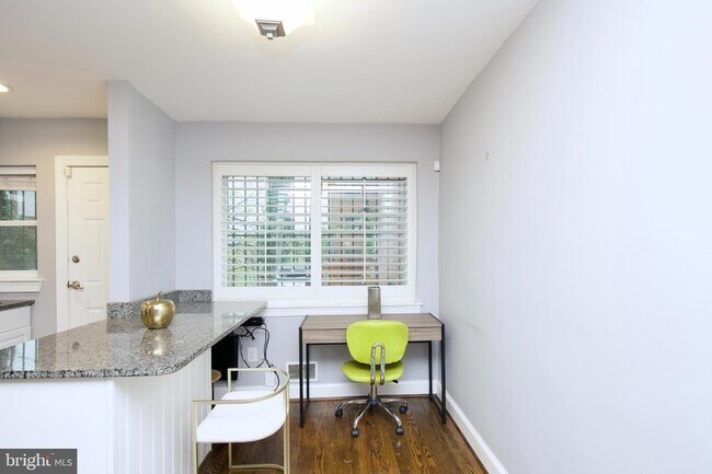 Building Photo - 1365 Talbert Terrace SE