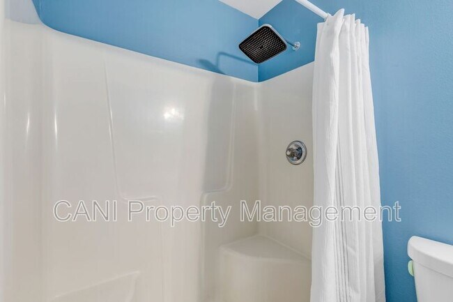 Building Photo - 1601 Big Tree Rd