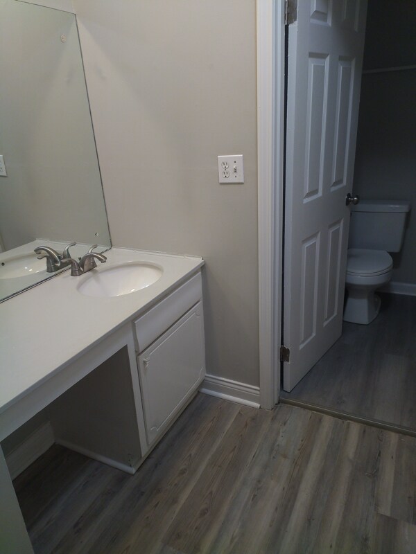 Building Photo - 2201 Alta Ave