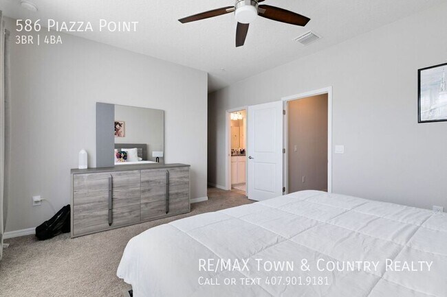 Building Photo - 586 Piazza Point