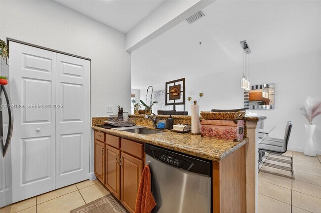 Building Photo - 14615 SW 14th St