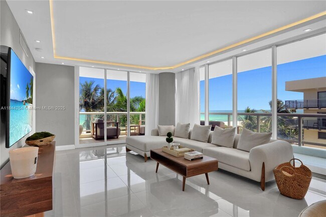 Building Photo - 4201 Collins Ave