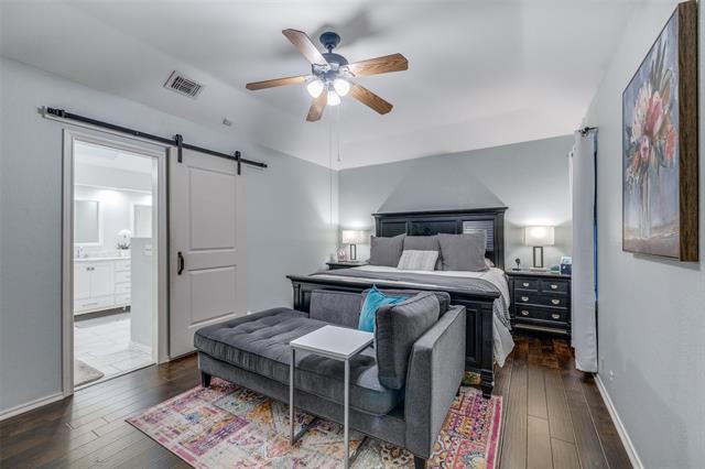 Building Photo - 1105 Cypress Point