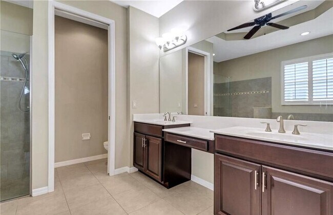Building Photo - SE Cape Coral Single Family Home