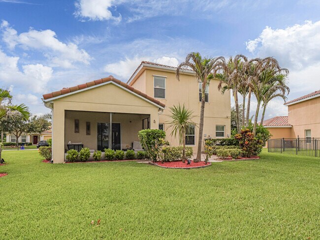 Building Photo - 1750 Berkshire Cir SW