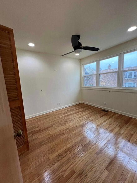 Building Photo - 7250 S Euclid Ave