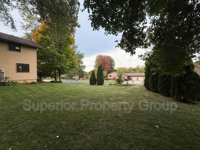 Building Photo - 5206 Summer Trail Rd