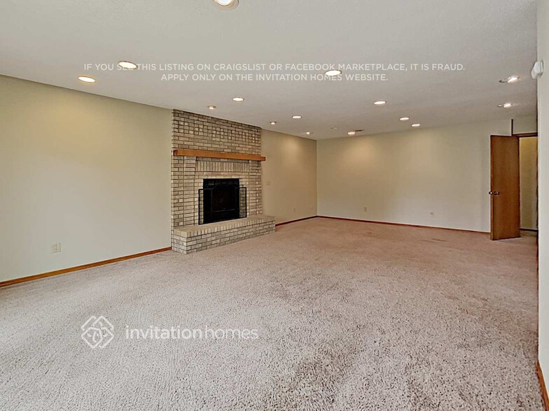 Building Photo - 8805 Yates Terrace