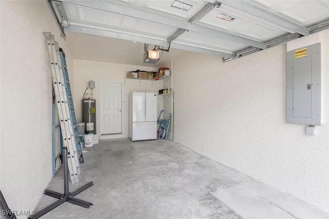 Building Photo - 775 Hampton Cir