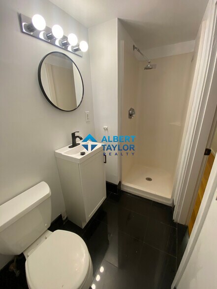 Building Photo - 90 Bynner St