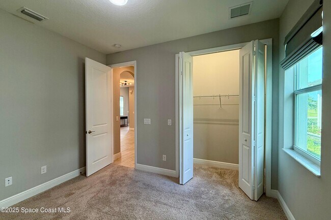 Building Photo - 3283 Casare Dr