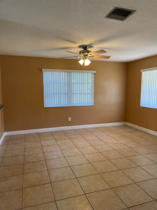 Building Photo - 2126 N 14th Ave