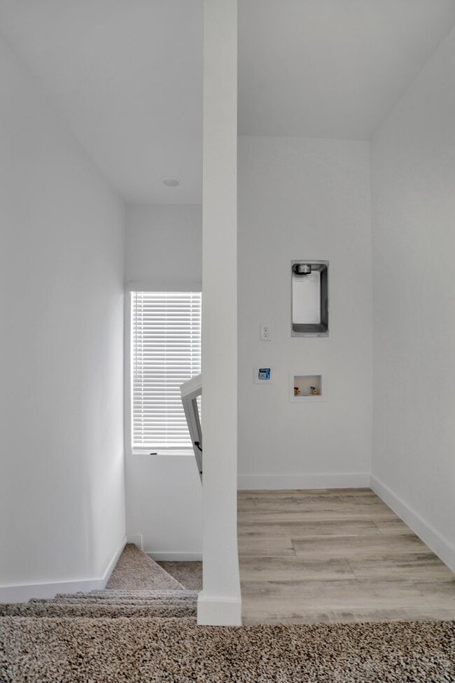 Building Photo - BRAND NEW 2 BR 2 BA Near Walmart HQ!
