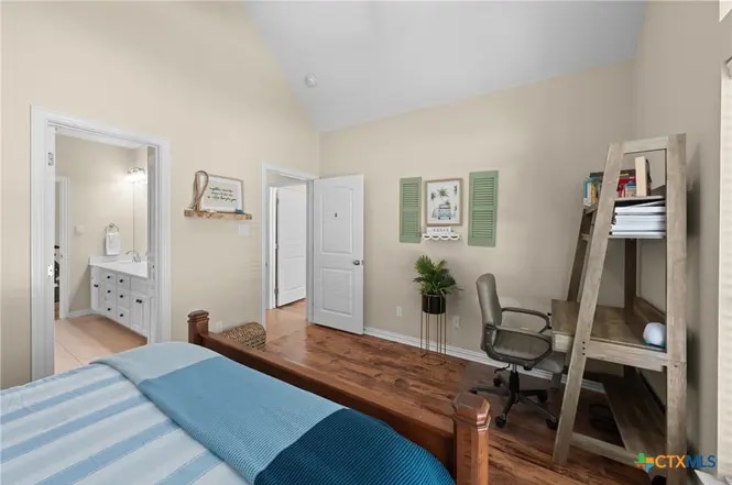 Building Photo - 2236 Allena Ln