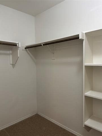 Building Photo - 2065 Alamandine Ave