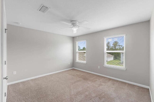 Building Photo - 4905 Kensington Ln