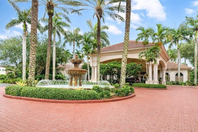 Building Photo - 7645 NW 19th Ct